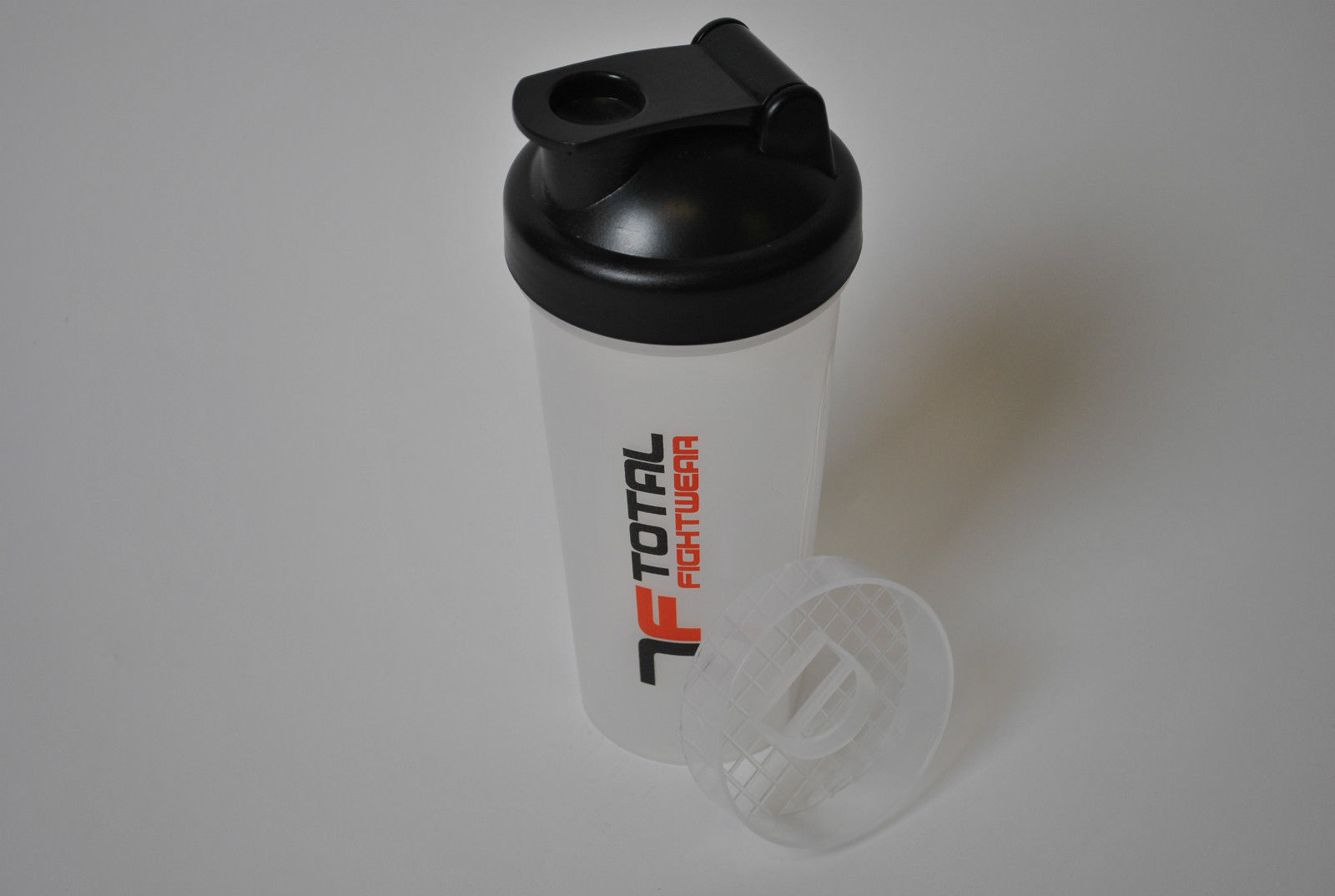 TFW Protein Shaker White/Black 600ml